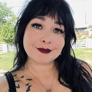 Meet your Posher, Rose